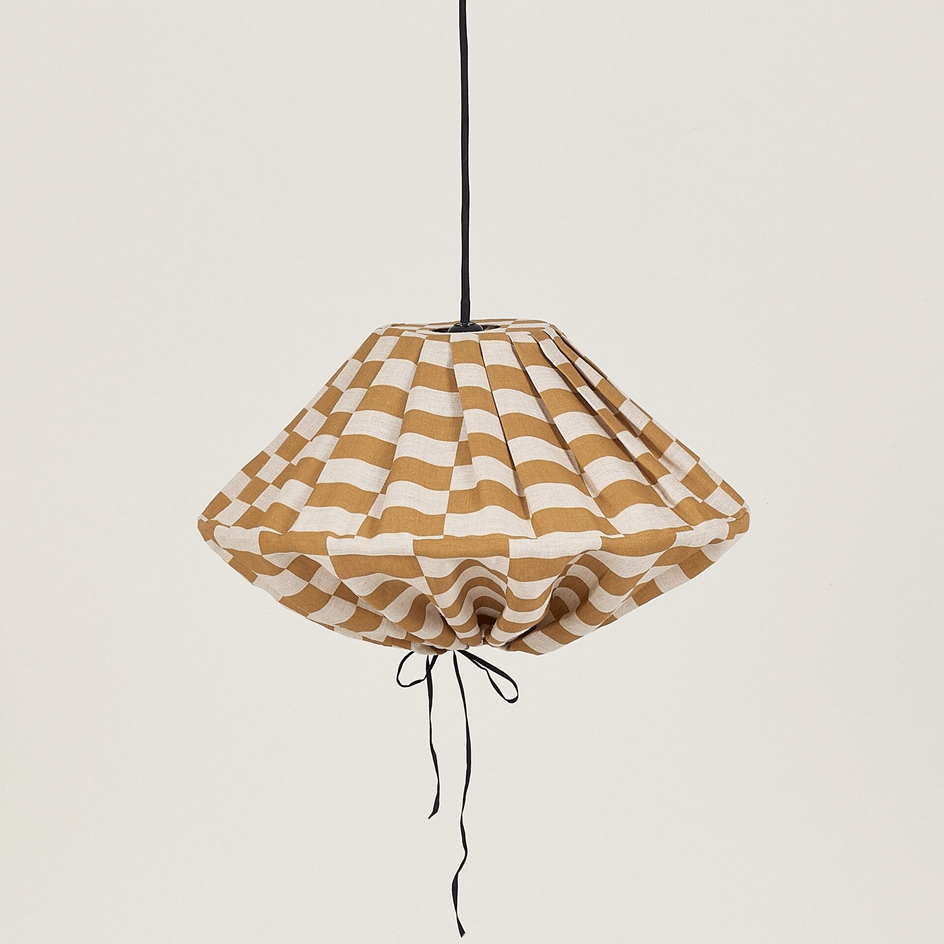 Nobodioz Yumi Aydınlatma Şapkası, 50cm çap, Mustard Tiles
