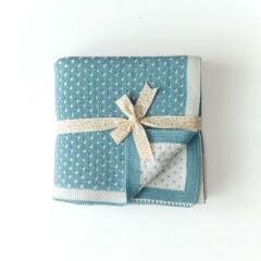 Mama Yoyo Triko Battaniye, Mavi Puantiye