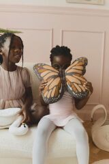 Lorena Canals Yastık, Butterfly