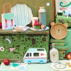 Meri Meri - Kamp Tabak - 8 Adet