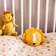 Trixie Gece Lambası, Mr. Lion