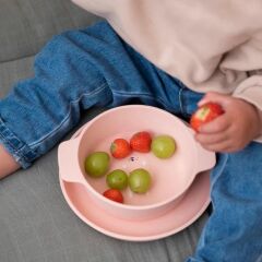 Trixie Silikon Kase, Mrs. Rabbit