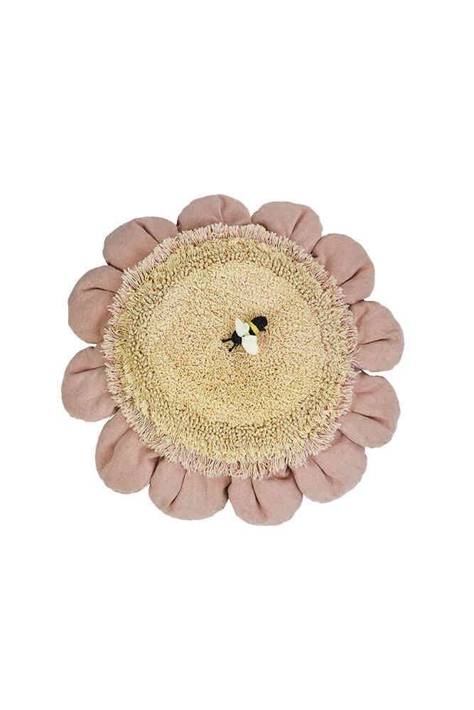 Yer Minderi, Pink Daisy