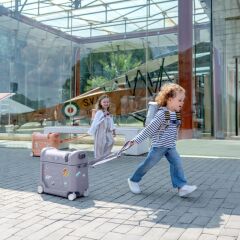 Stokke Jetkids Tekerlekli Bavul & Koltuk, Hazy Lilac